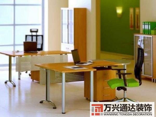 招贵人的办公室装修风水办公室风水招财旺事业