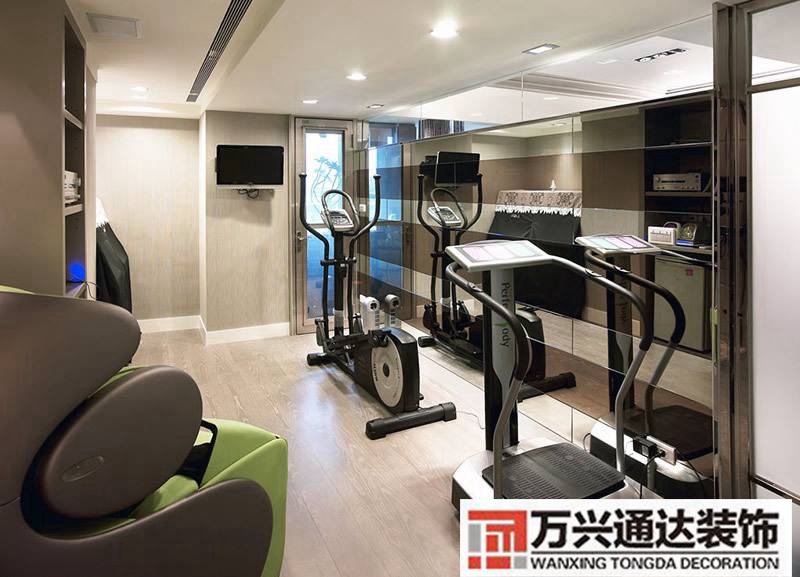 家庭健身房间装修效果图健身房的装修风格图片