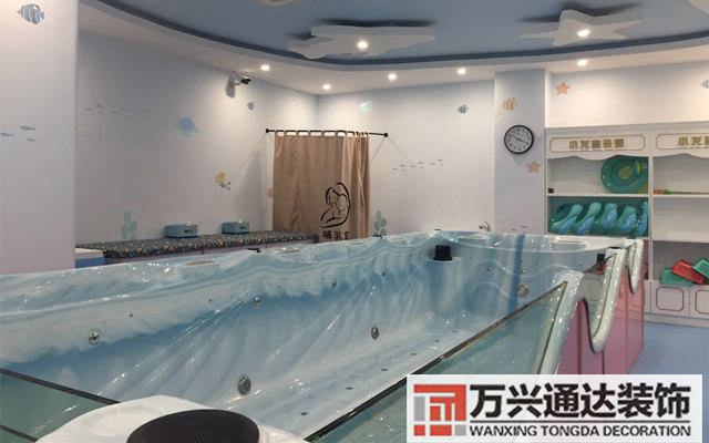 婴儿洗澡游泳馆装修图婴幼儿游泳馆装修效果图
