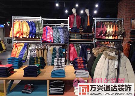 羽绒服专卖店装修专门卖羽绒服的专卖店